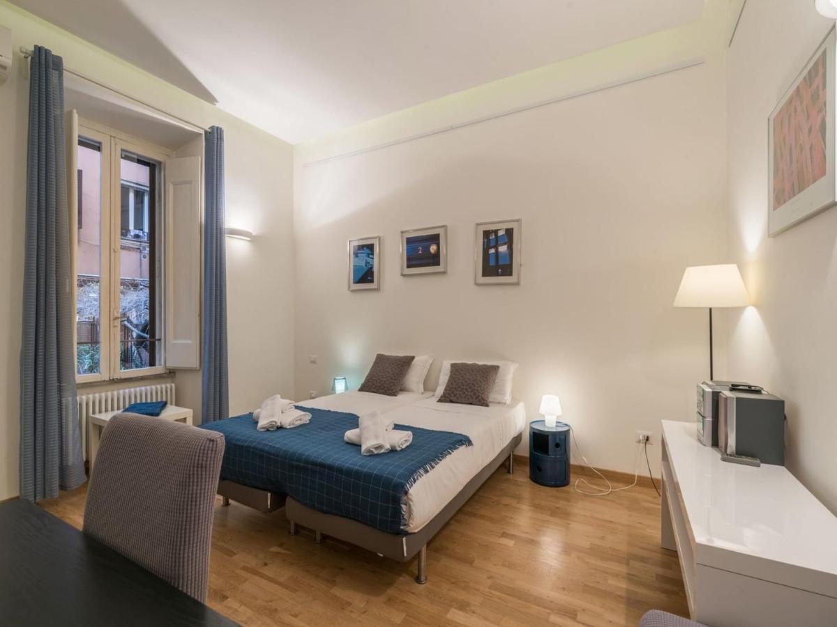 The Best Rent - Elegant Flat Near Colosseum Rzym Zewnętrze zdjęcie